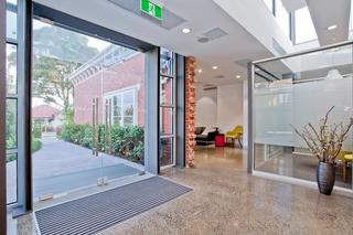 Geelong Smile Studio entrance