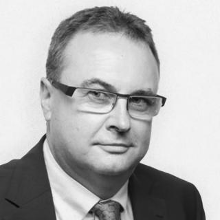 Dr Hugh Fleming