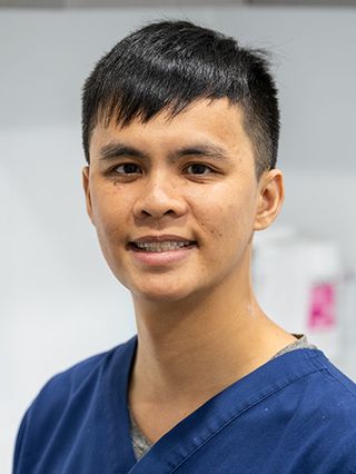 Dr Benson Poon - Dentist