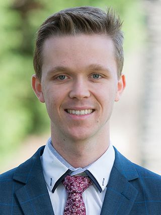 Dr Daniel Kennedy - Dentist