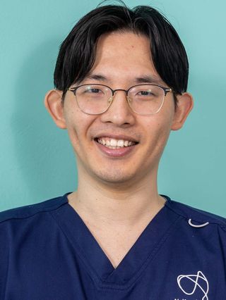 Dr Sean Xiong - Dentist