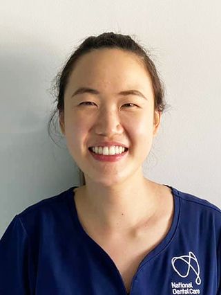 Dr Tee-Ni Chua - Dentist