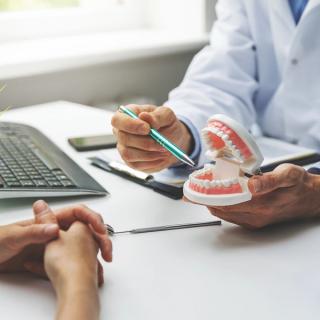 Gum health and Gingivitis treatment with Periodontics